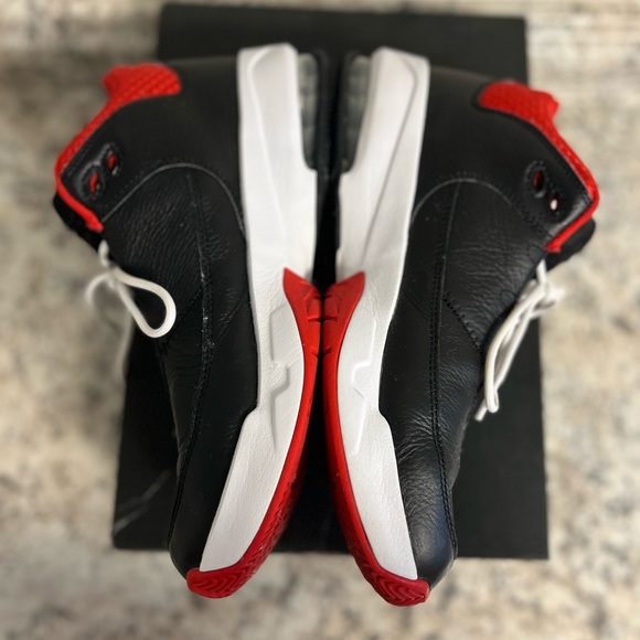 SOLD Jordan Max Aura - Picture 3 of 7